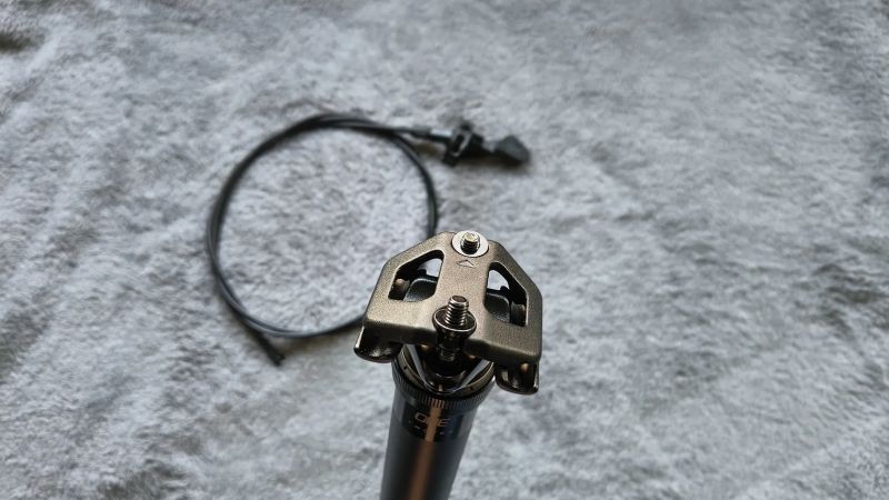 OneUp V3 Ø30.9 ↑210 <1rok 