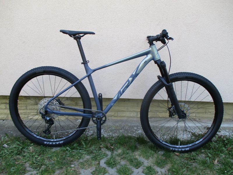 Nové lehké 29" kolo MRX Race 19,5", vidlice Manitou Machete air, Shimano SLX 1x12, BOOST pevné osy