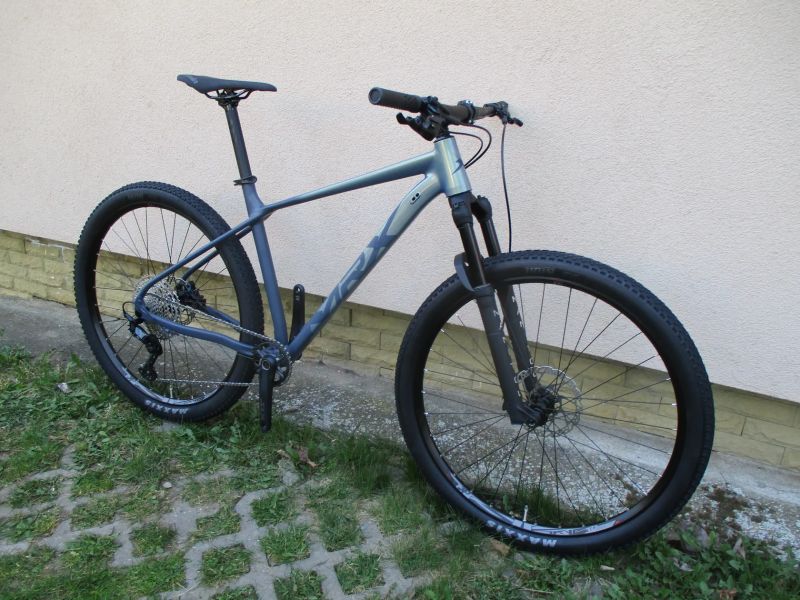 Nové lehké 29" kolo MRX Race 19,5", vidlice Manitou Machete air, Shimano SLX 1x12, BOOST pevné osy