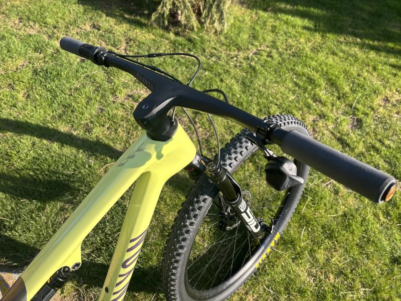 🔥 Prodám špičkové XC závodní kolo Canyon Lux World Cup CFR AXS