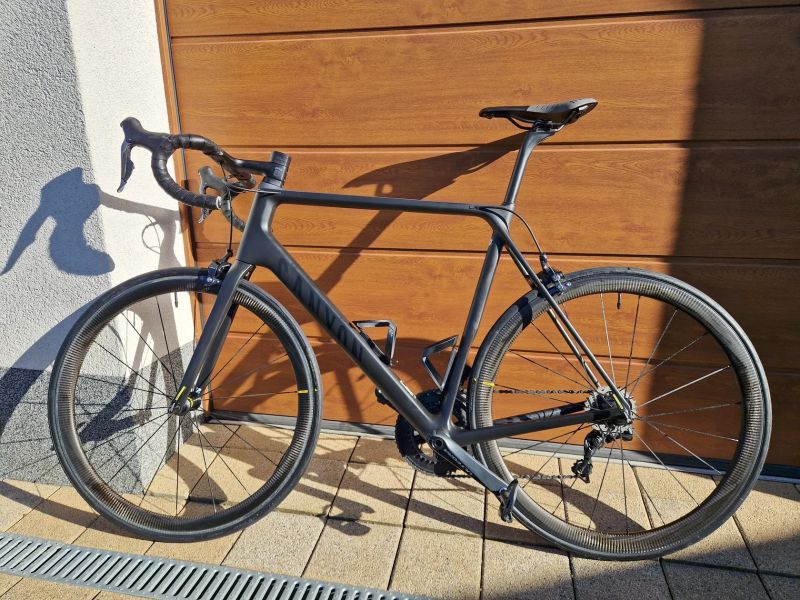 Canyon Ultimate CF SLX 8.0 ( 2019 )