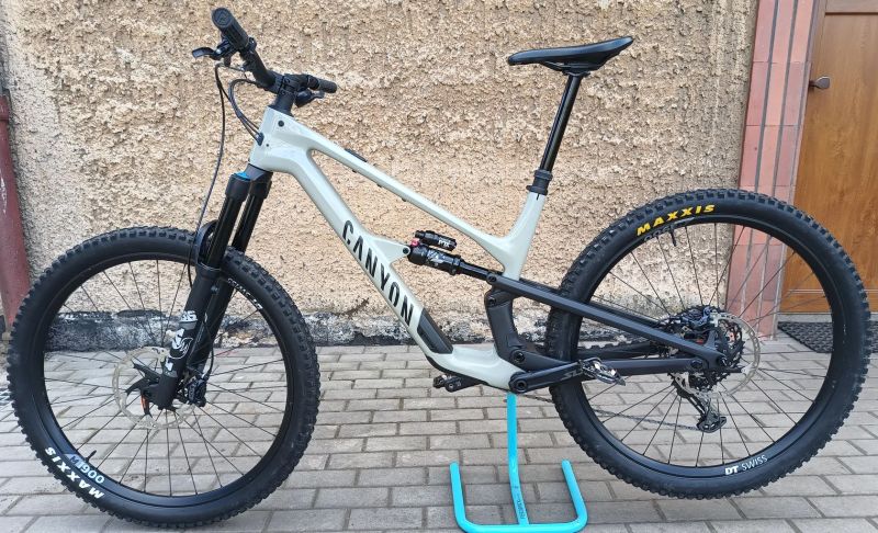 Canyon Spectral CF7 2024 "L"