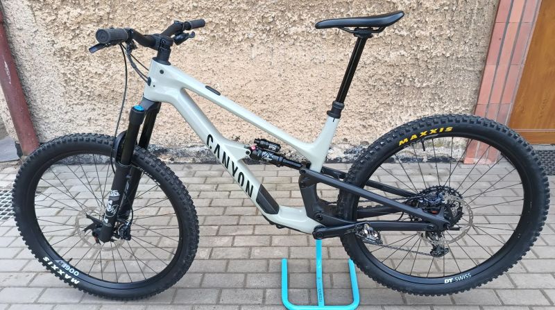 Canyon Spectral CF7 2024 "L"