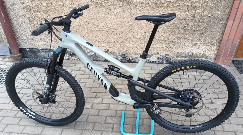 Canyon Spectral CF7 2024 "L"