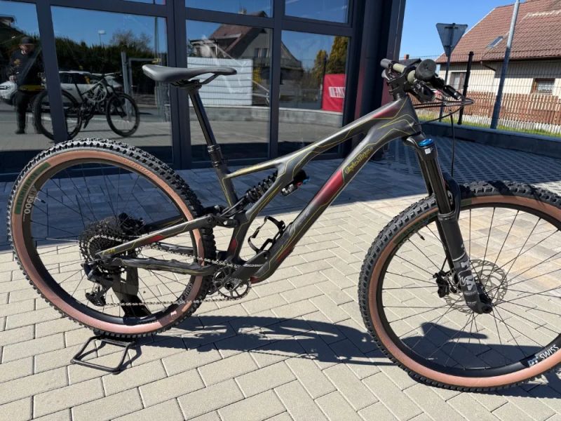 Specialized Stumpjumper EVO Troy Lee Designs nádherná stavba velikost na 158-178cm