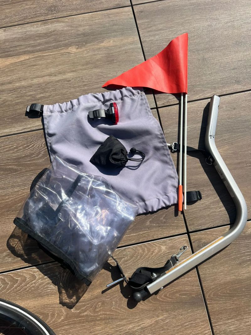 Prodám Thule Chariot Cross 2