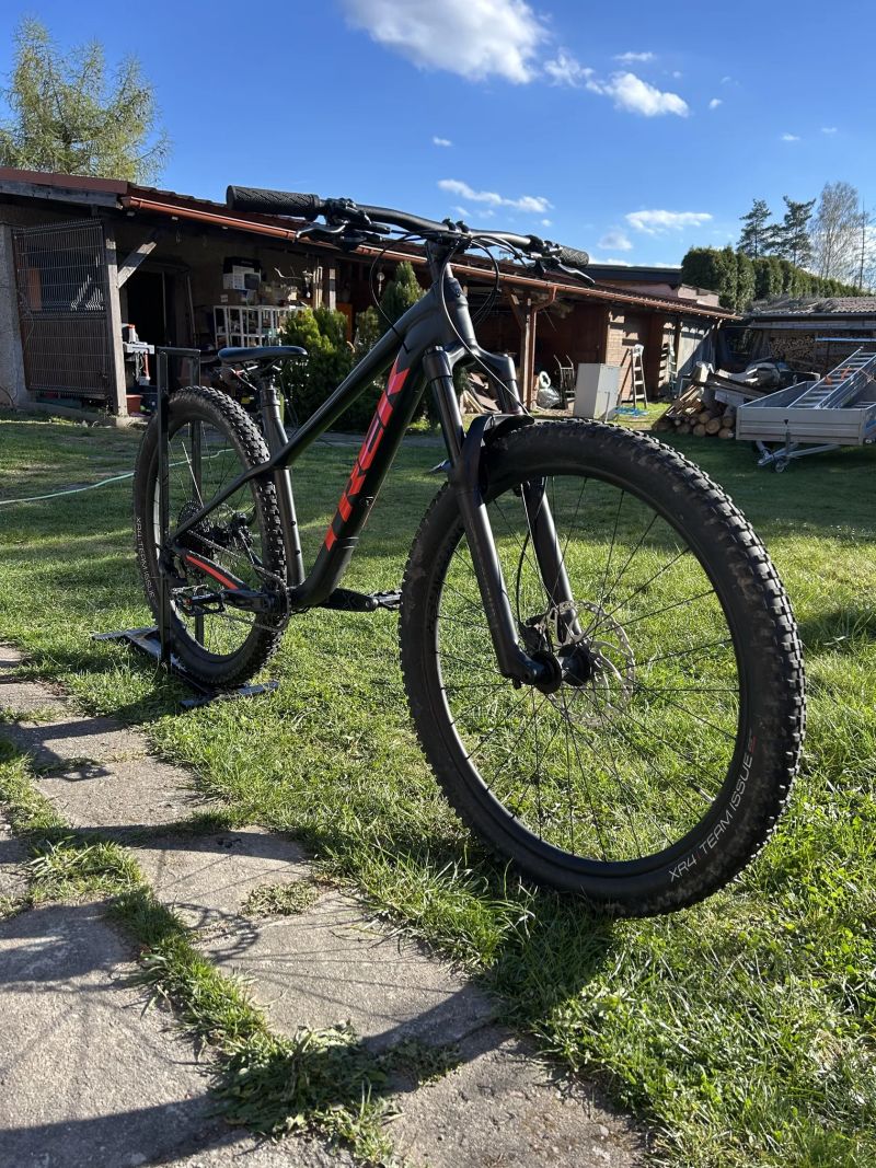 Trek Roscoe 8