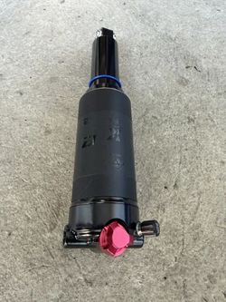 Prodám nový tlumič SR Suntour EdgeX R 205x60mm 