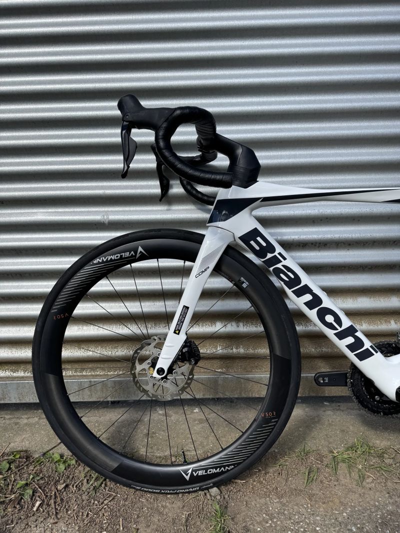 Bianchi Oltre - ZÁNOVNÍ, SHIMANO Di2, WATTMETR