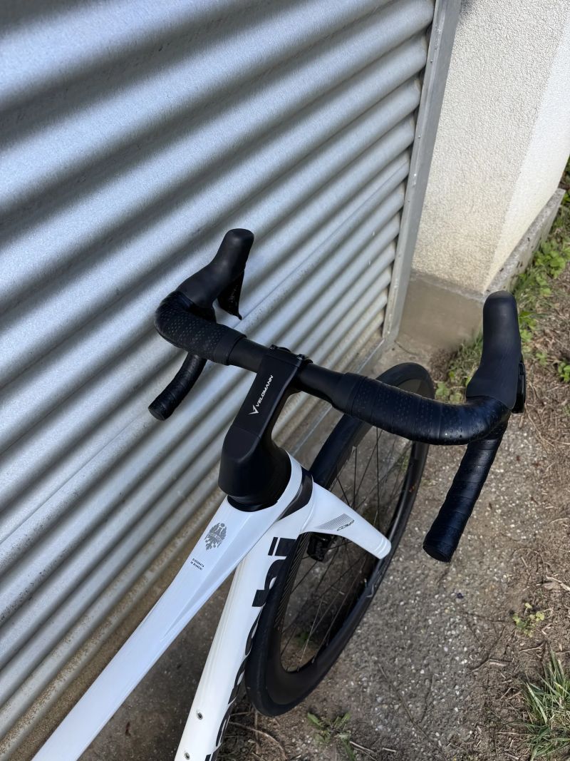 Bianchi Oltre - ZÁNOVNÍ, SHIMANO Di2, WATTMETR