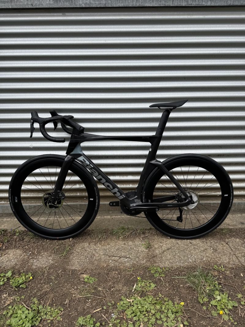Bianchi Oltre PRO - NOVÉ, ULTEGRA Di2, WATTMETR