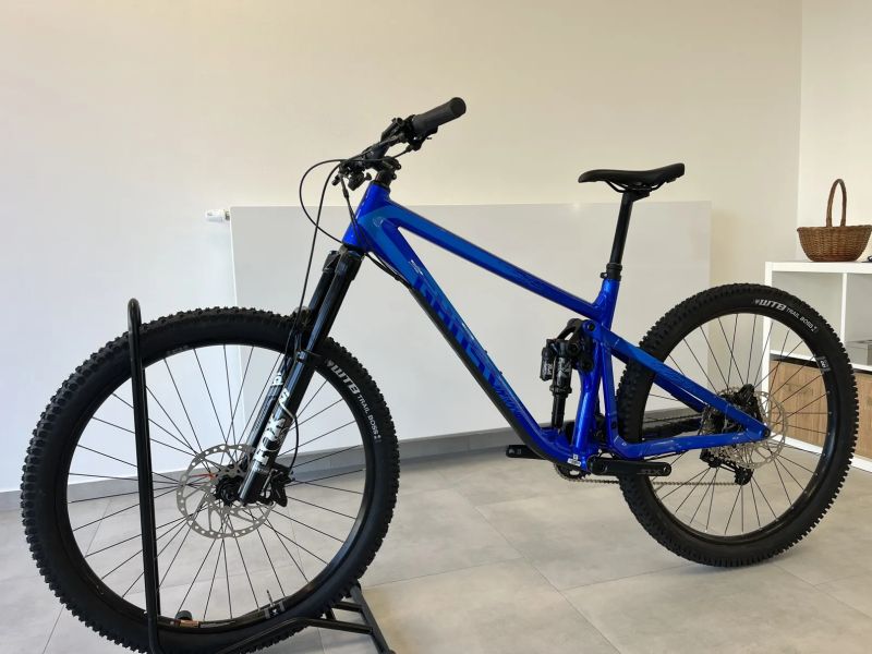 Ghost Riot AM Essential L