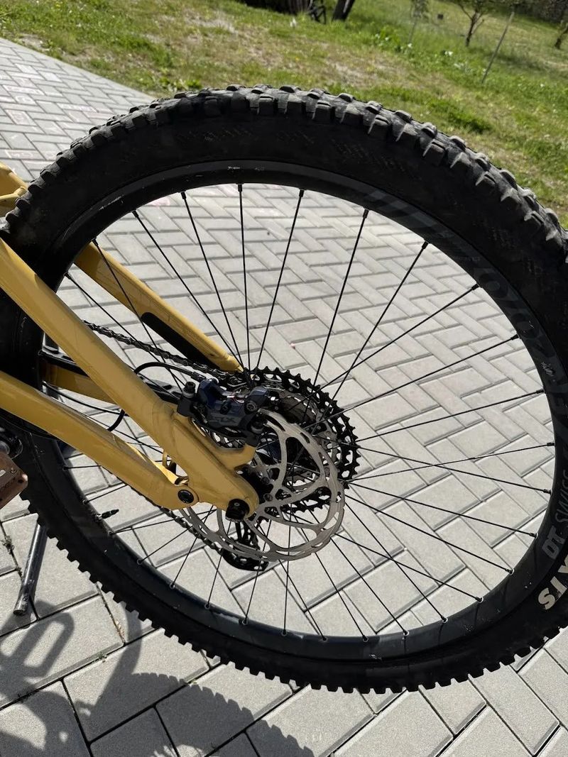 Canyon Torque AL6