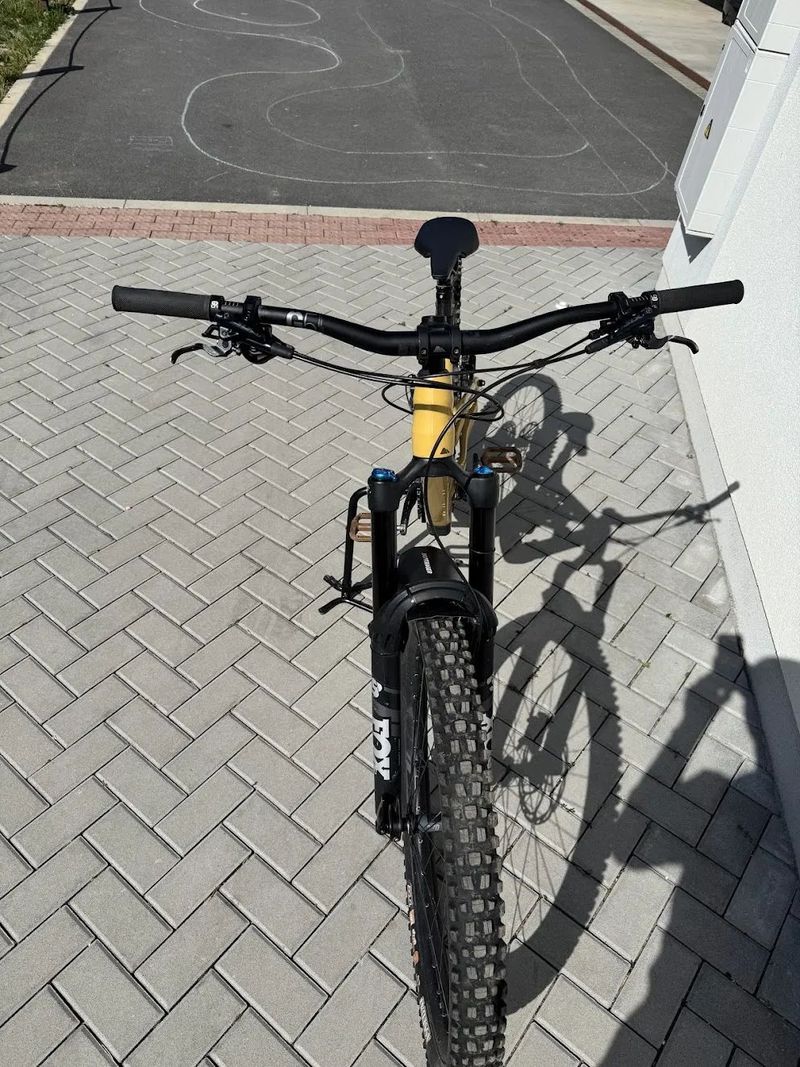 Canyon Torque AL6