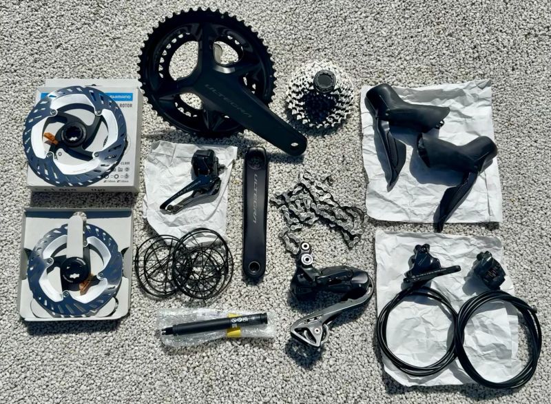 SHIMANO Ultegra Di2 Disc R8170 12s 170mm 52/36