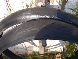 pláště SCHWALBE MARATHON SUPREME 42-622 kevlar nebo drát.,Marathon Plus 28x1.25 