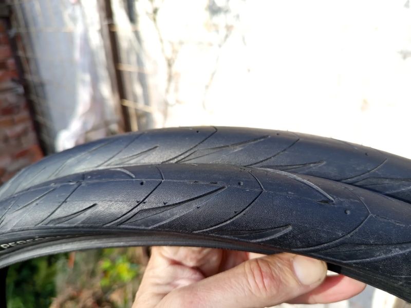 pláště SCHWALBE MARATHON SUPREME 42-622 kevlar nebo drát.,Marathon Plus 28x1.25 