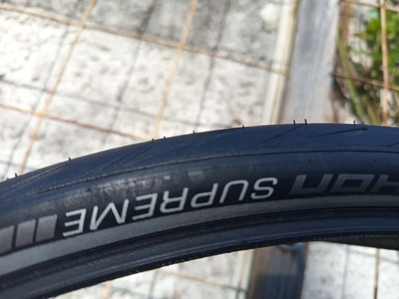 pláště SCHWALBE MARATHON SUPREME 42-622 kevlar nebo drát.,Marathon Plus 28x1.25 