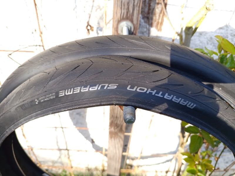 pláště SCHWALBE MARATHON SUPREME 42-622 kevlar nebo drát.,Marathon Plus 28x1.25 