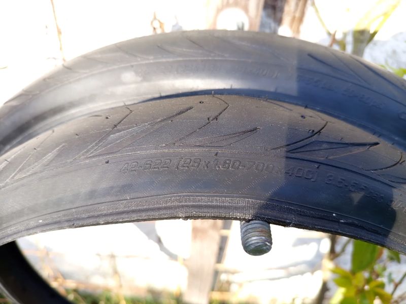 pláště SCHWALBE MARATHON SUPREME 42-622 kevlar nebo drát.,Marathon Plus 28x1.25 