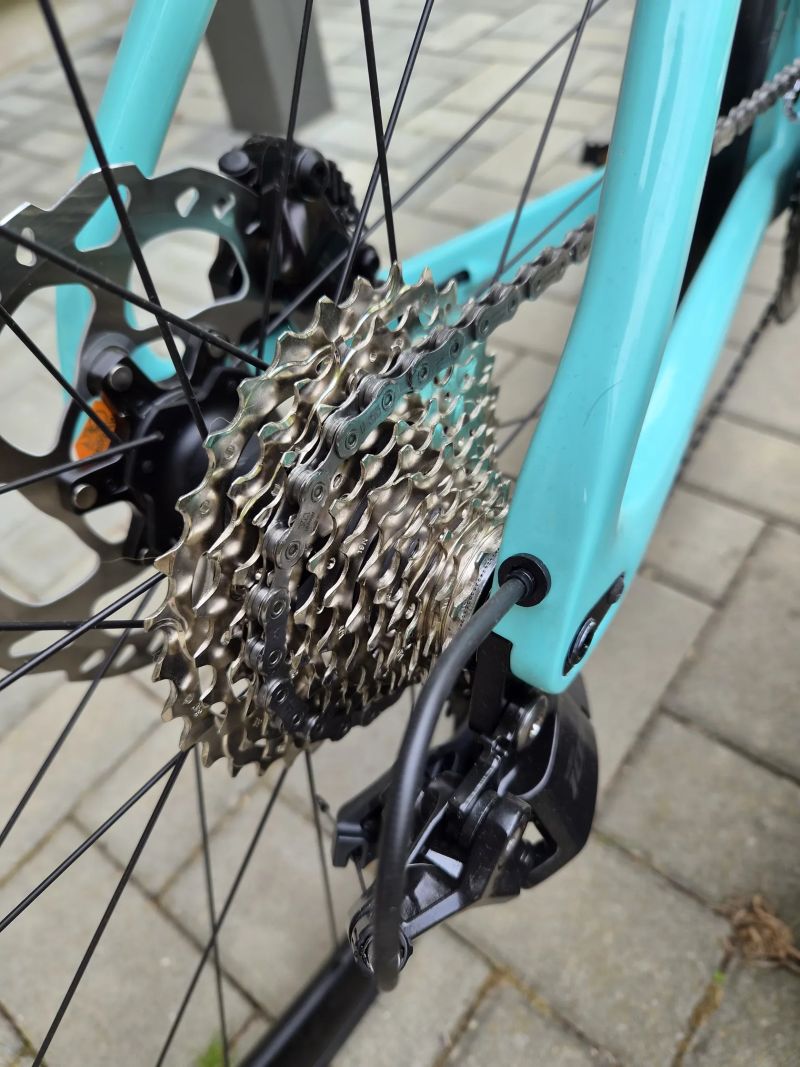 Bianchi Infinito 105 12s Velomann alloy - Celeste