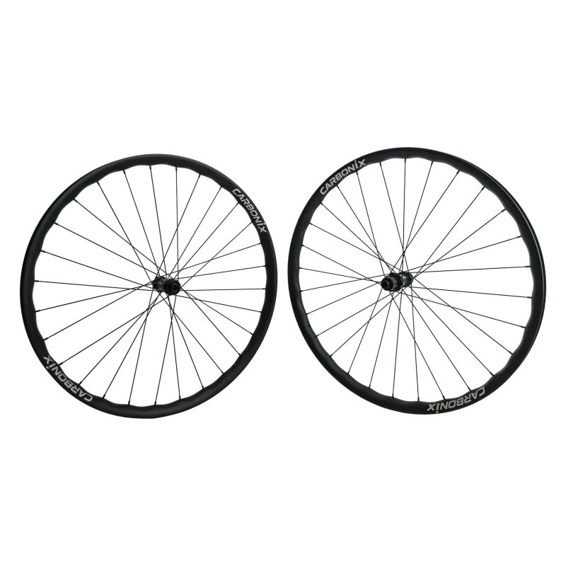 🪶 ULTRA LEHKÁ – MTB karbonová kola Carbonix WAVE 30 XC | zvlněný ráfek | Sapim CX Ray | 1280 g
