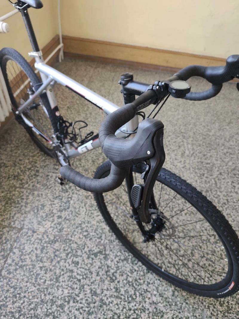 STAVBA GRAVEL GT