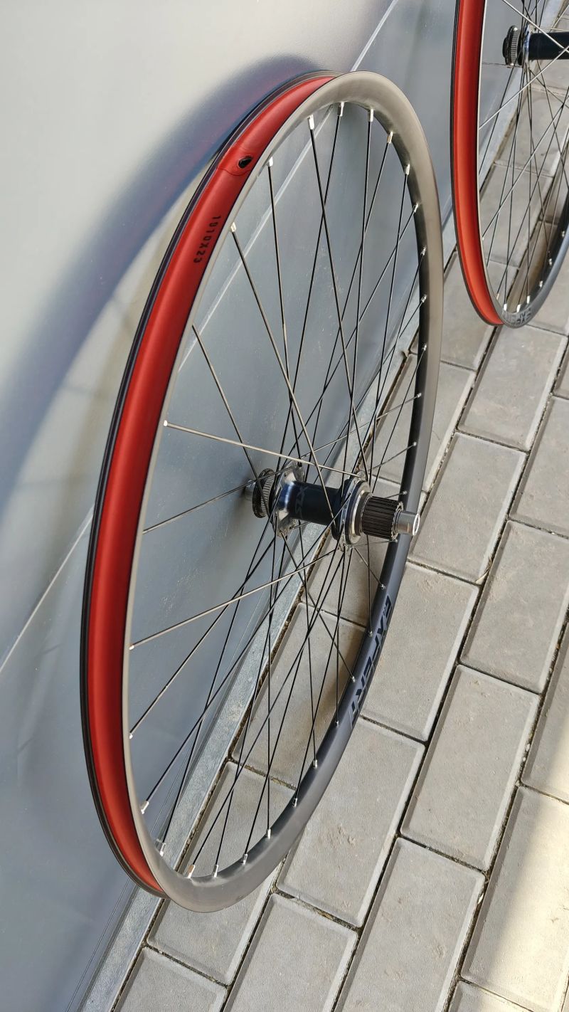 Kola Merida Expert CC