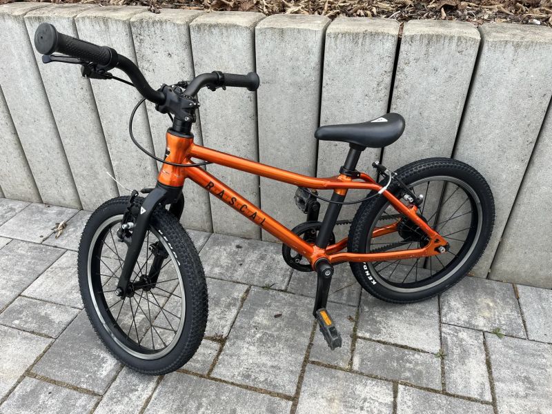Rascal 16 oranžové