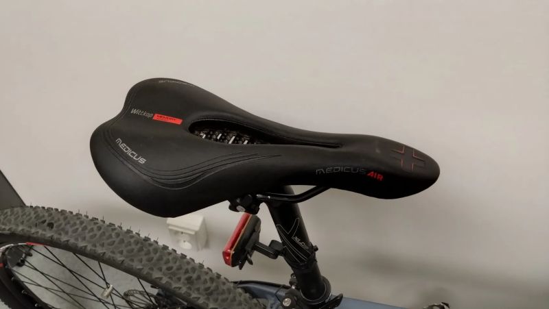 Skládaný Cross E-bike na zakázku 750W motor, 840Wh Aku