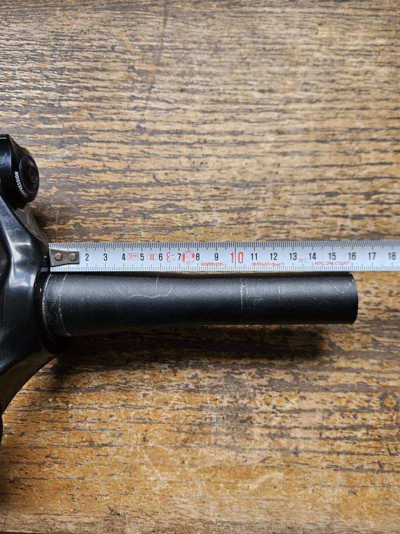 Odpružená vidlice Rock Shox Recon Silver