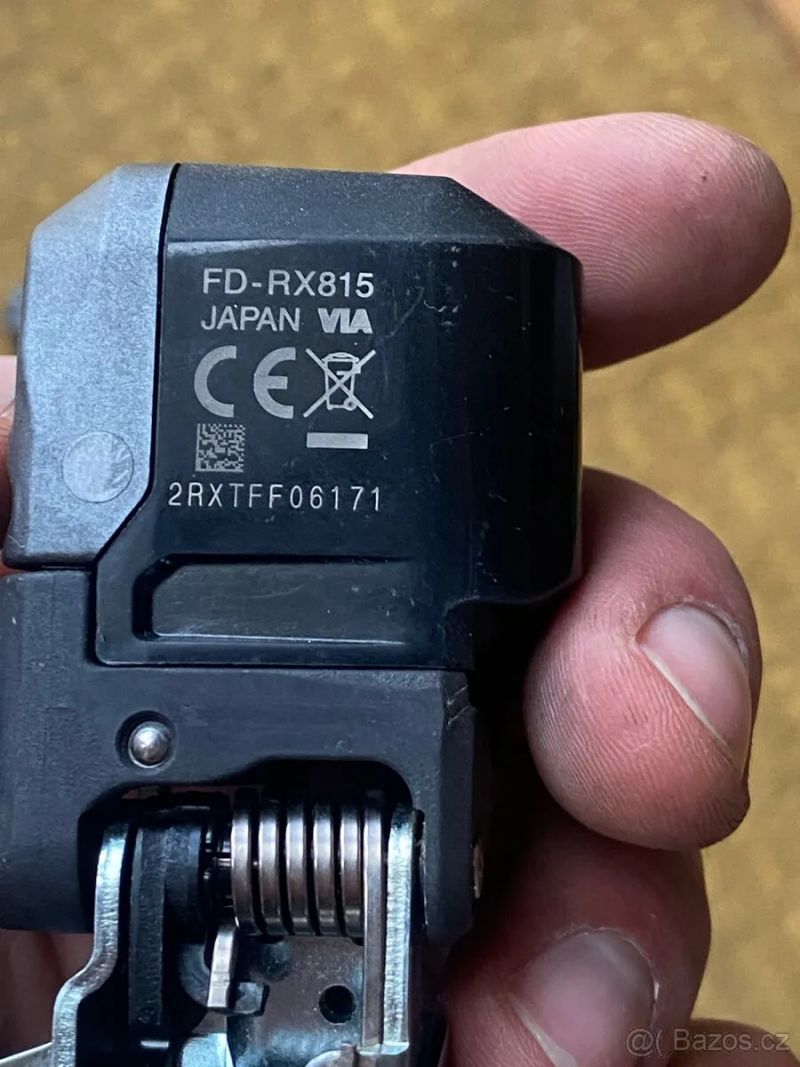 Přesmykač Shimano GRX di2 r815