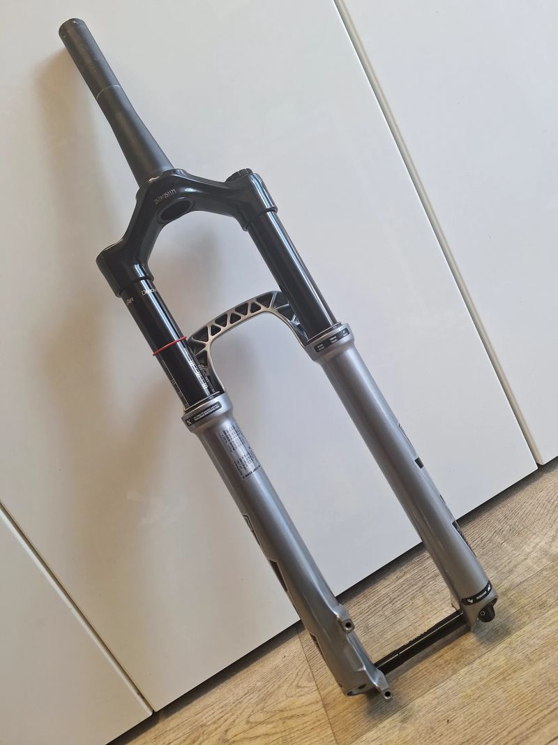 Rock Shox PIKE Ultimate 130mm, Charger 2.1 RC2, ofset 51mm