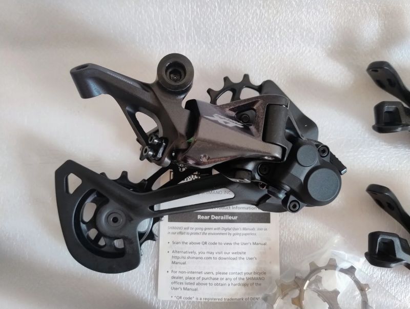 Shimano XT M8100 sada + řazení SLX M7100 (HG kazeta)