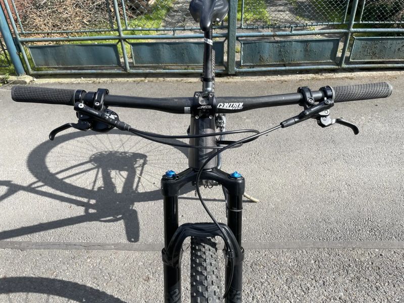 Kolo Giant fathom 29 vel. L fox sram eagle
