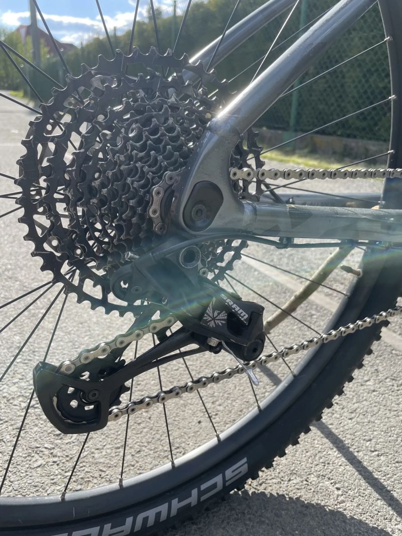 Kolo Giant fathom 29 vel. L fox sram eagle