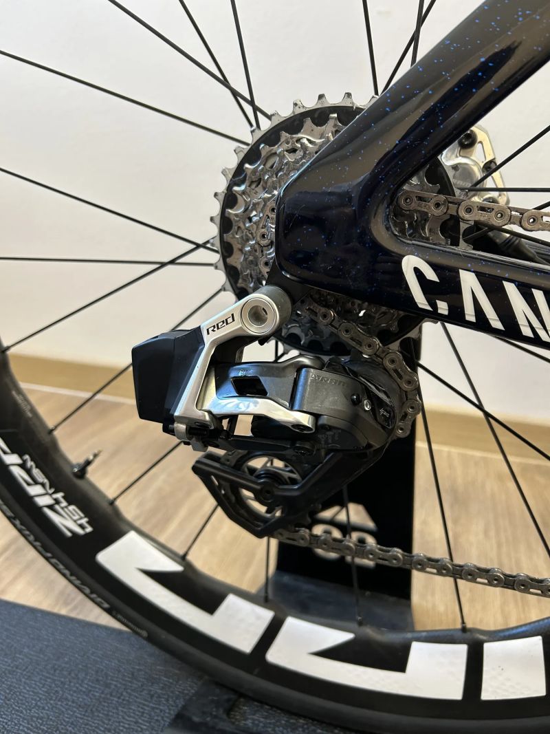 Canyon Aeroad CFR AXS