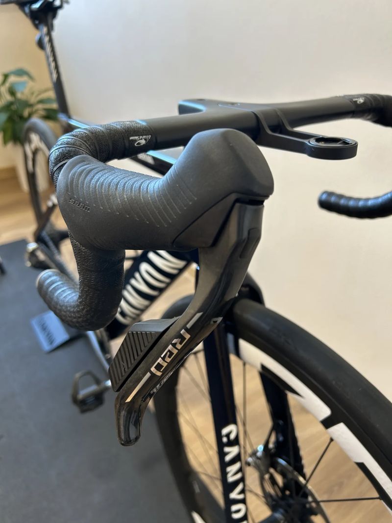Canyon Aeroad CFR AXS