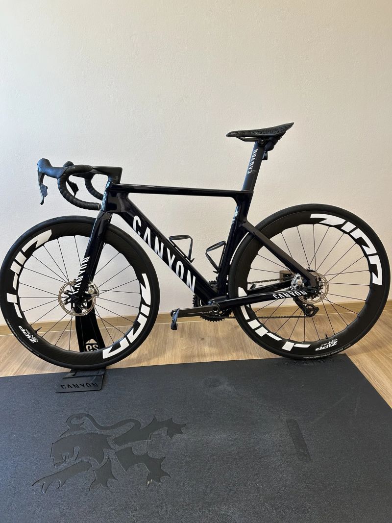 Canyon Aeroad CFR AXS