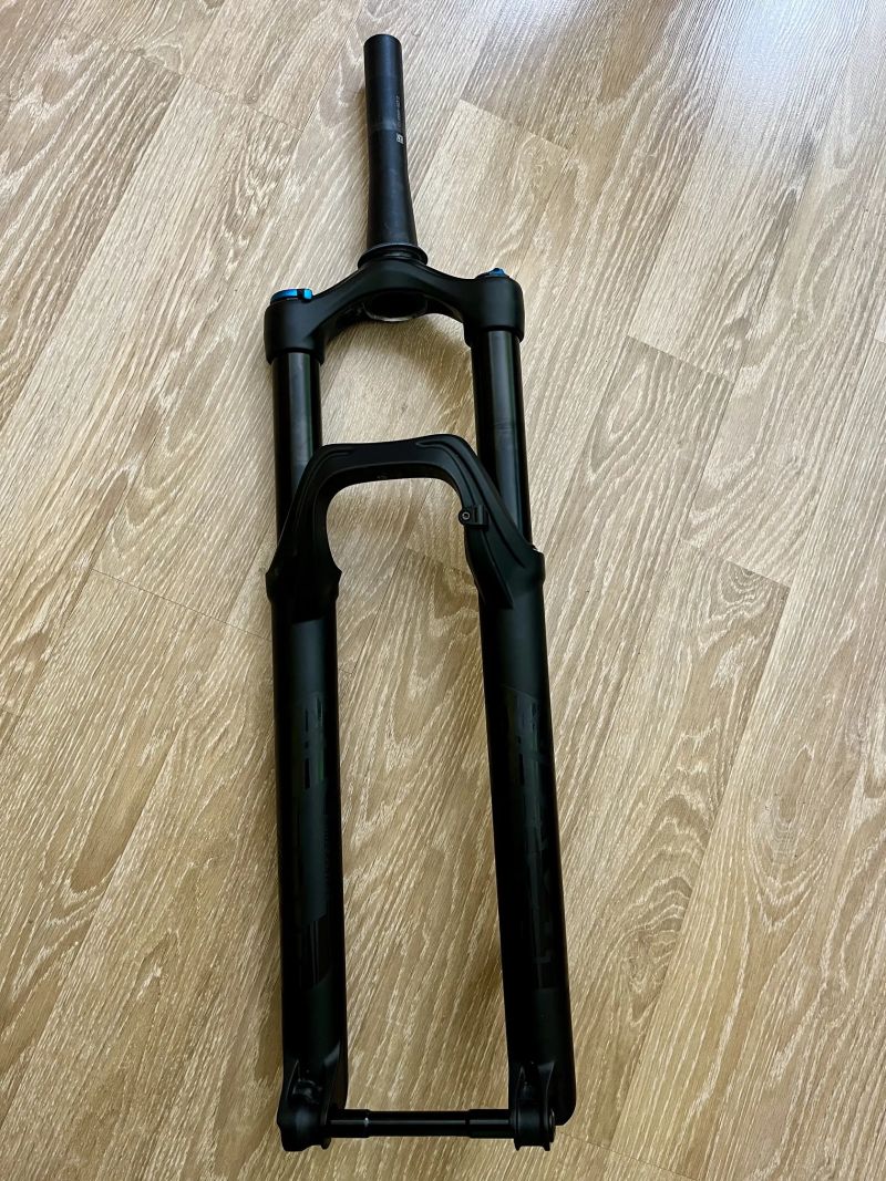 FOX 34 Rhythm 140mm stav novej