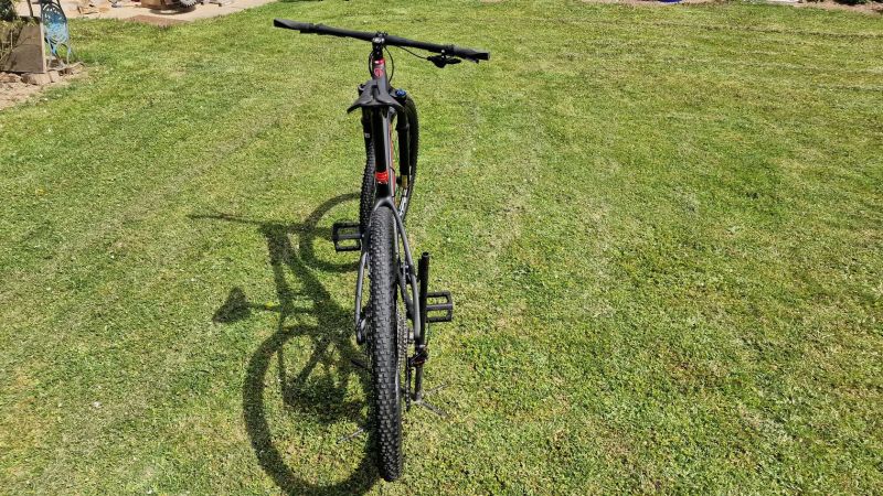 Trek karbon nové