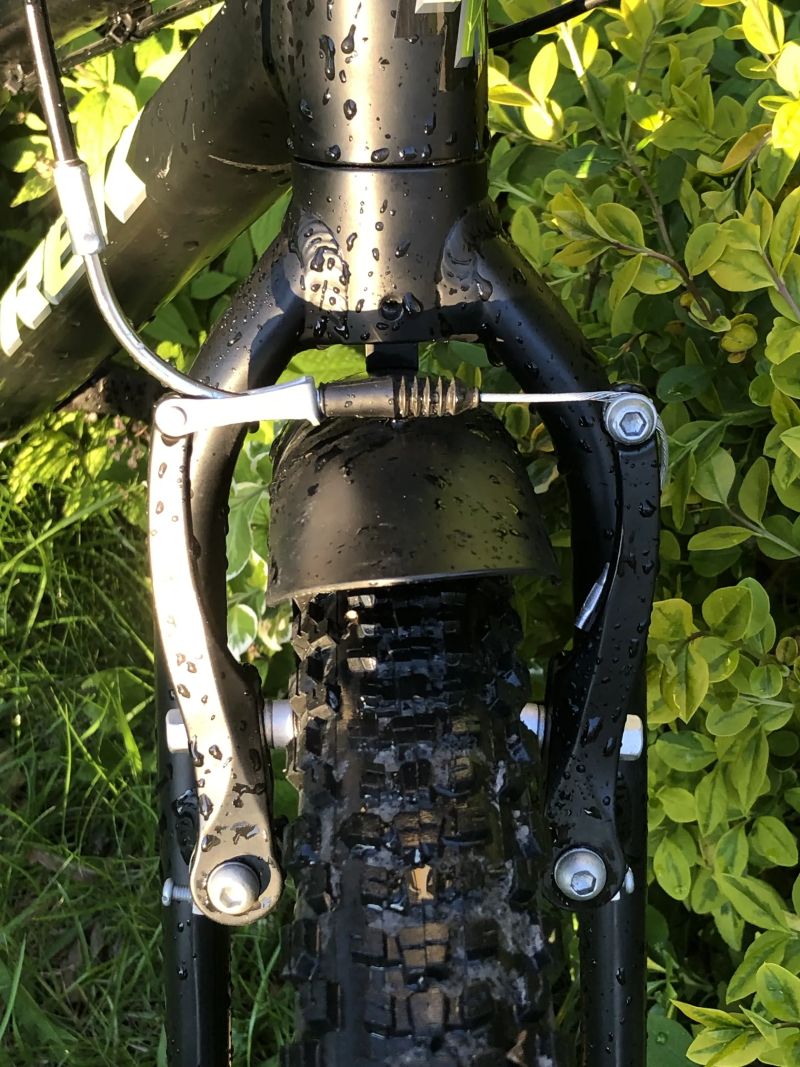 Trek Wahoo Path 20