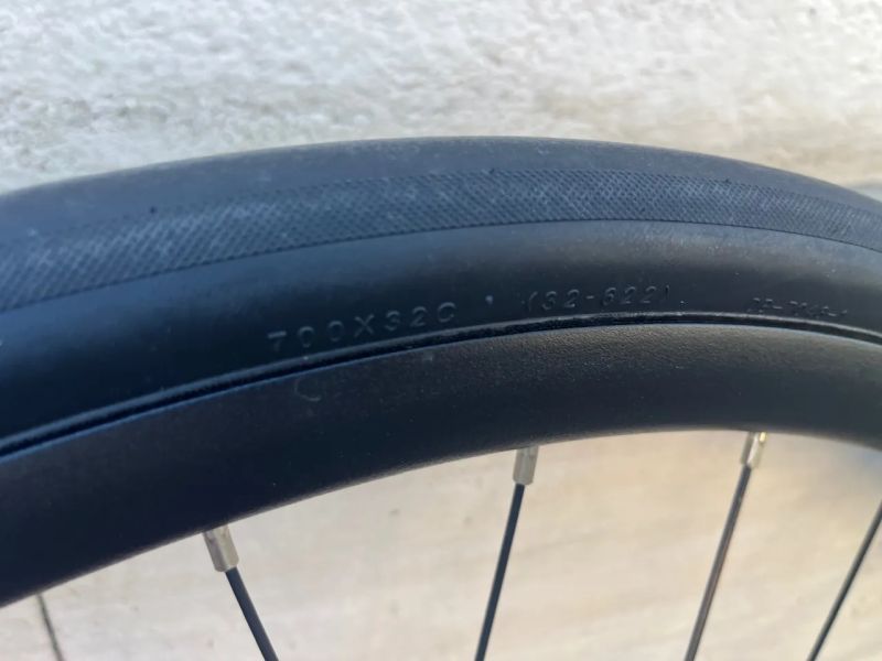 silnicni (dámské) elektrokolo Van Rysel, Shimano 105, 2x11s mechanika/hydraulika, 