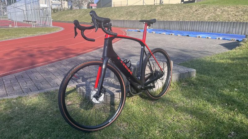 Trek Domane+ LT (62)