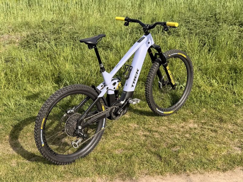 Trek Rail+ 9.9 XX AXS T-Type Gen 5 Lavender Haze, velikost L