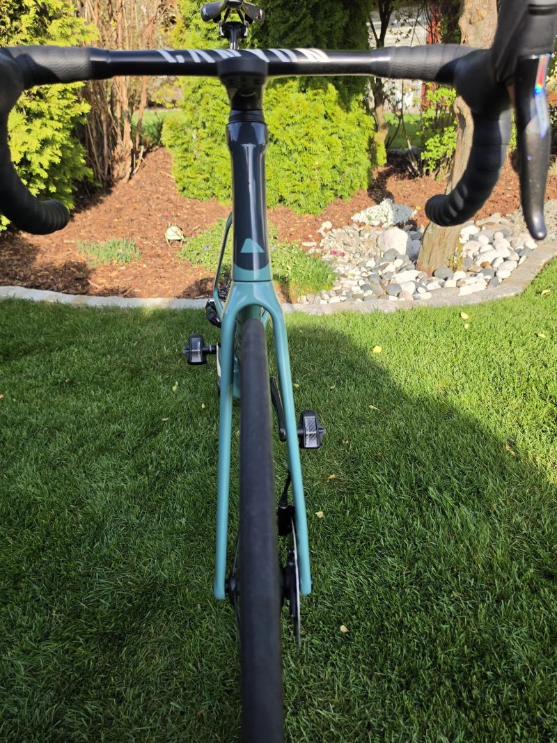 Canyon AEROAD CF SLX SRAM RED AXS - velikost L