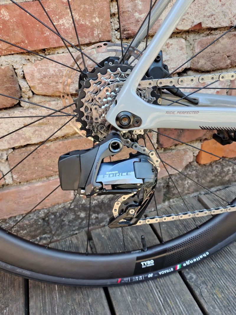 Basso Astra