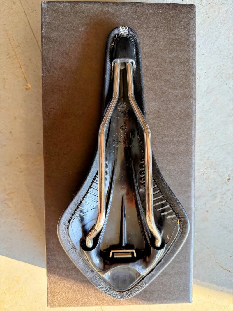 Sedlo Fizik Arione Versus X K:ium