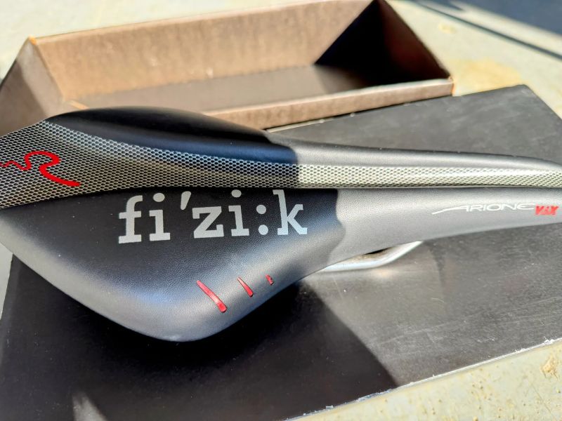 Sedlo Fizik Arione Versus X K:ium
