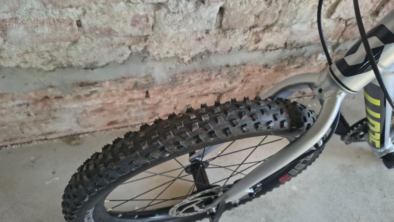 Scott Scale RC 200